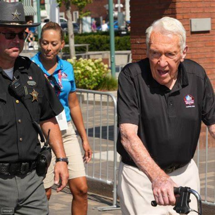 
Is Marv Levy Still Alive? Death Hoax- Where Is He Today? 