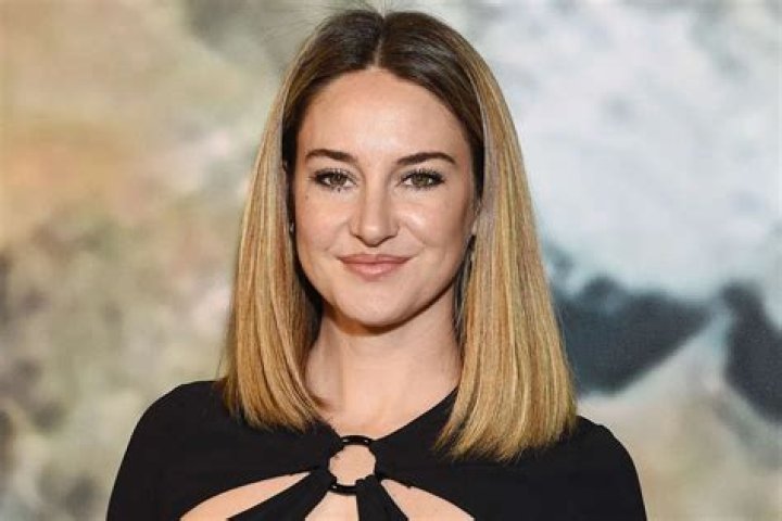 
Is Shailene Woodley Lesbian? Age, Height, Net Worth 