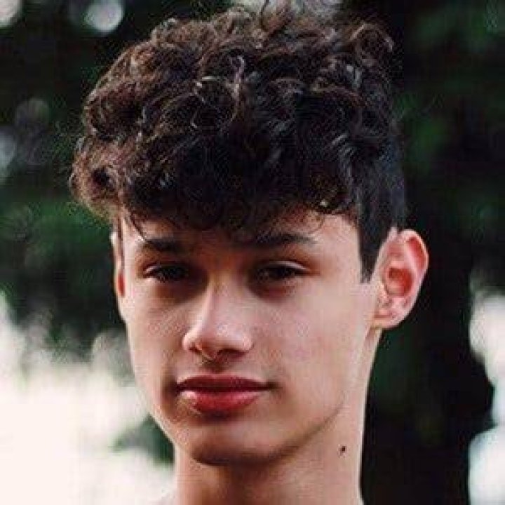 Isaiah Sousa - Age, Family, Bio