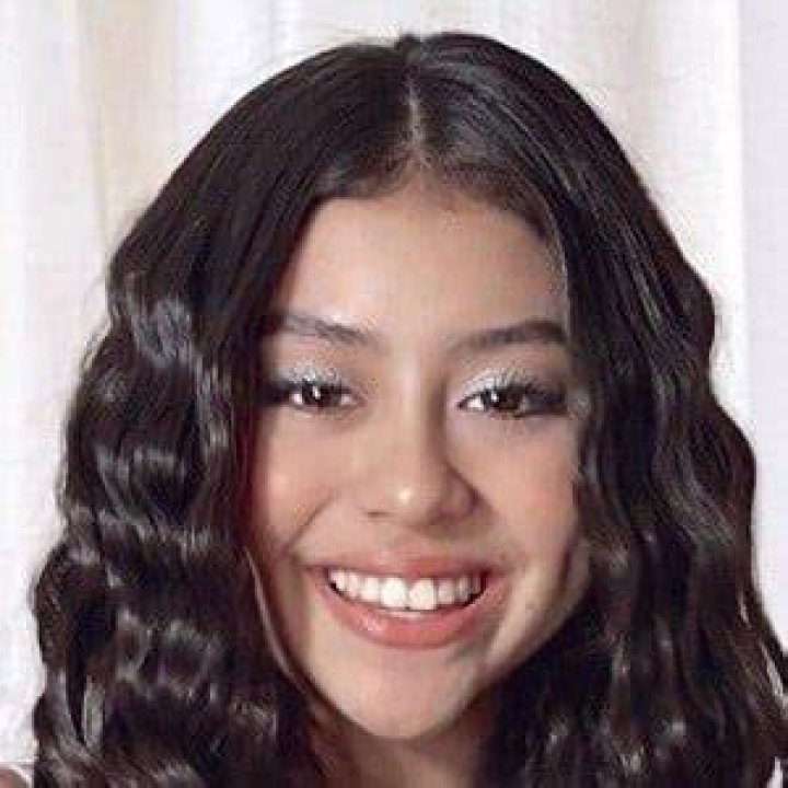 Isidora Villagra - Age, Family, Bio
