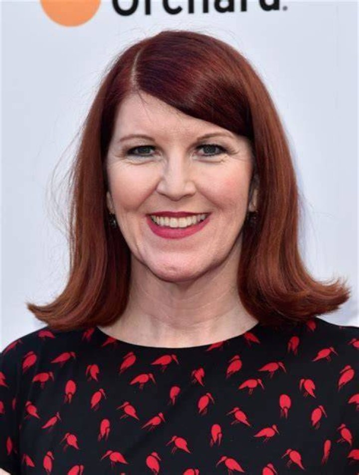 
Izzy Petula Height, Weight, Net Worth, Age, Birthday, Wikipedia, Who, Nationality, Biography 