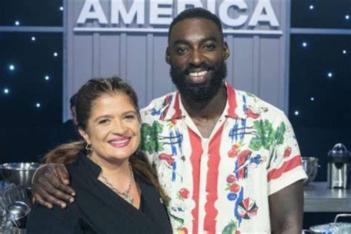 Janell Adjepong Height, Weight, Net Worth, Age, Birthday, Wikipedia, Who, Nationality, Biography