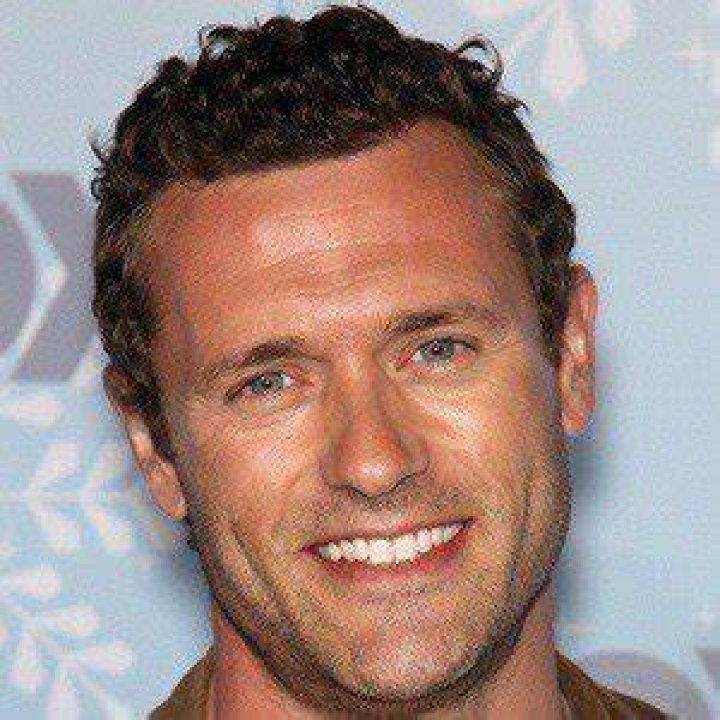 Jason O'Mara - Age, Family, Bio
