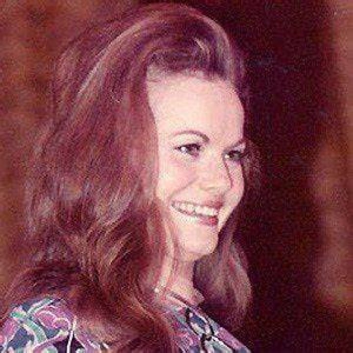 Jeannie C. Riley - Age, Family, Bio