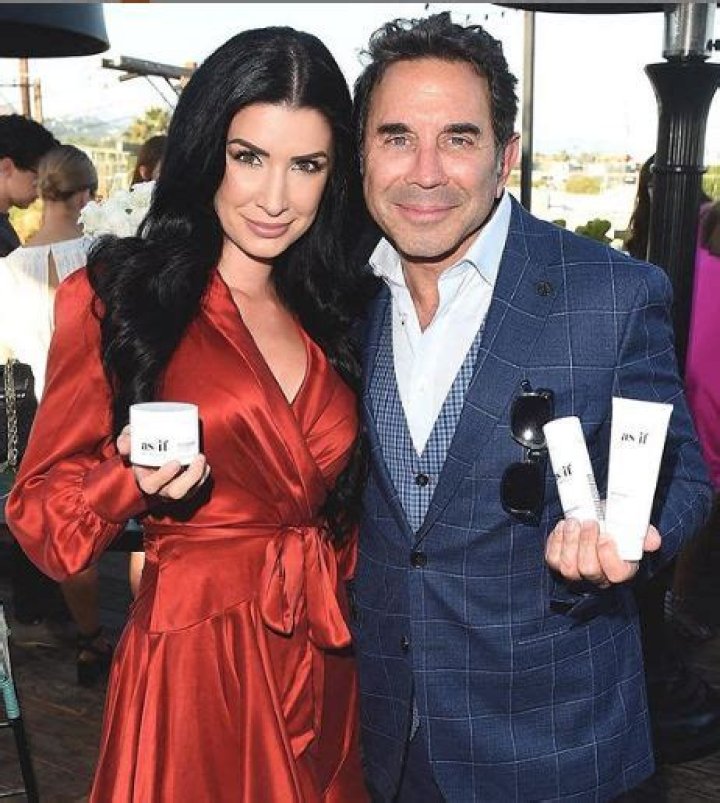 Know About Paul Nassif; Wife, Net Worth, Age, Instagram, Education