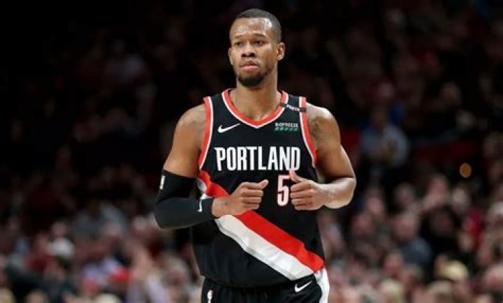 Know About Riley Ridley; Stats, Brother, Height, Bears, Dating, College