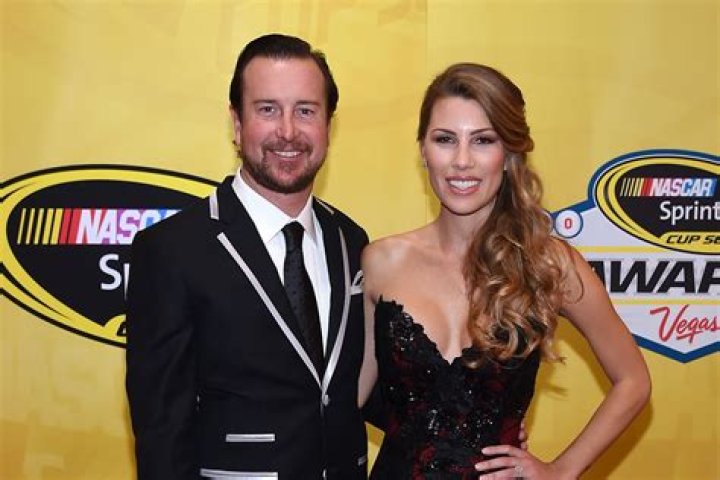 Kurt Busch Wife, Girlfriend, Divorce, Net Worth, Body Stats