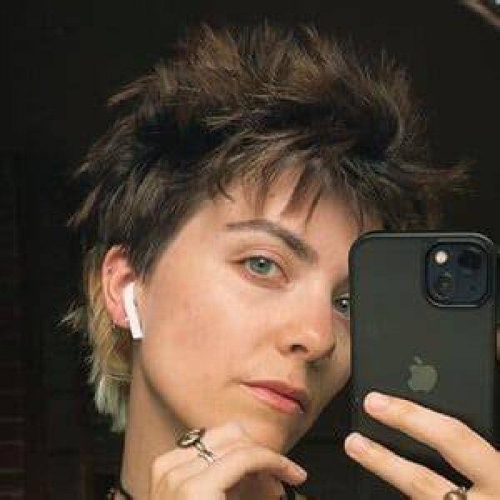 Kye Garrett - Age, Family, Bio