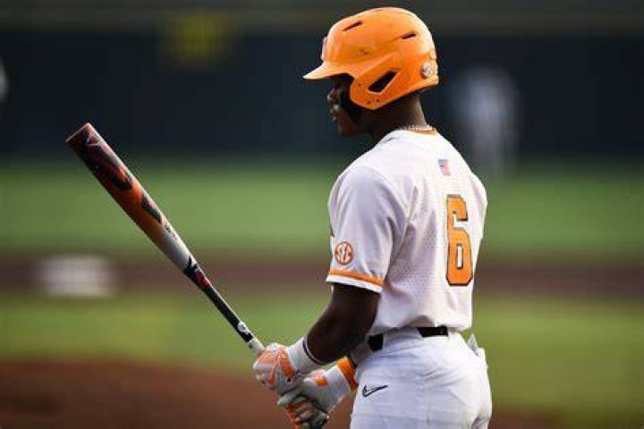 
Kyle Booker Wikipedia Age: How Old Is Tennessee Baseball Left Fielder? Parents Info Revealed 