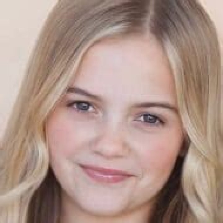 Layla Mildort - Age, Family, Bio