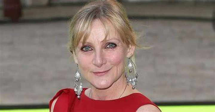 Lesley Sharp Height, Weight, Net Worth, Age, Birthday, Wikipedia, Who, Instagram, Biography
