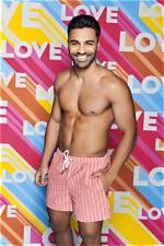 Love Island: What Is Nas Height? Its Become a Running Joke in Series 6! Wed 22 January 20