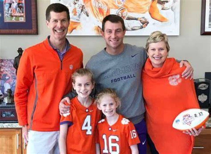 
Mac Etienne Parents: Who Are Henry Etienne And Heather Black? Age Gap And Family 