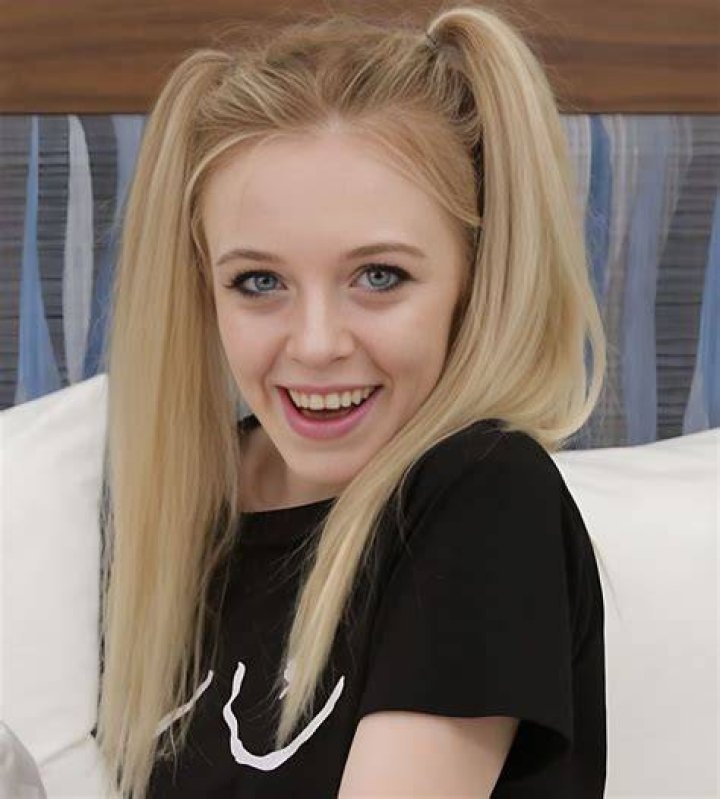
Madi Bennett Height, Age, Birthday, Wikipedia, Who, Family Biography 
