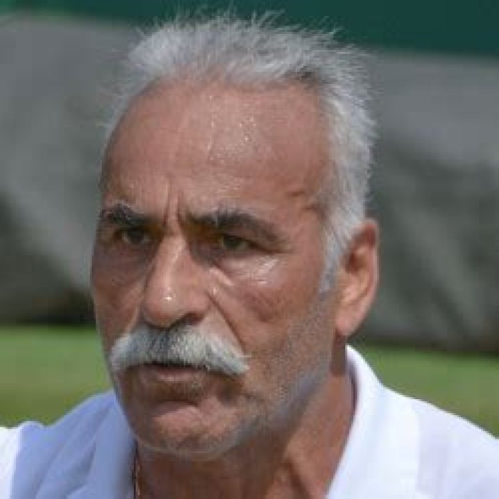 Mansour Bahrami - Age, Family, Bio