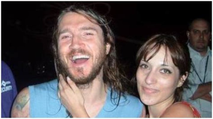 Marcia Pinna: Everything To Know About John Frusciante’s Girlfriend 2022