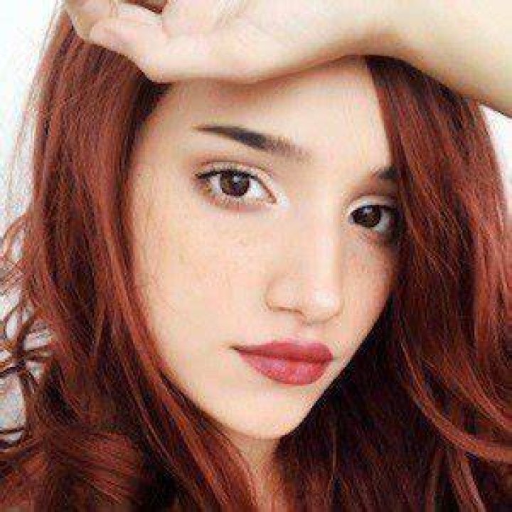 Mariam Obregón - Age, Family, Bio