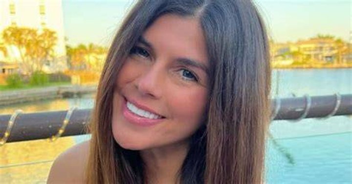 Mariana Antoniale - Age, Family, Bio