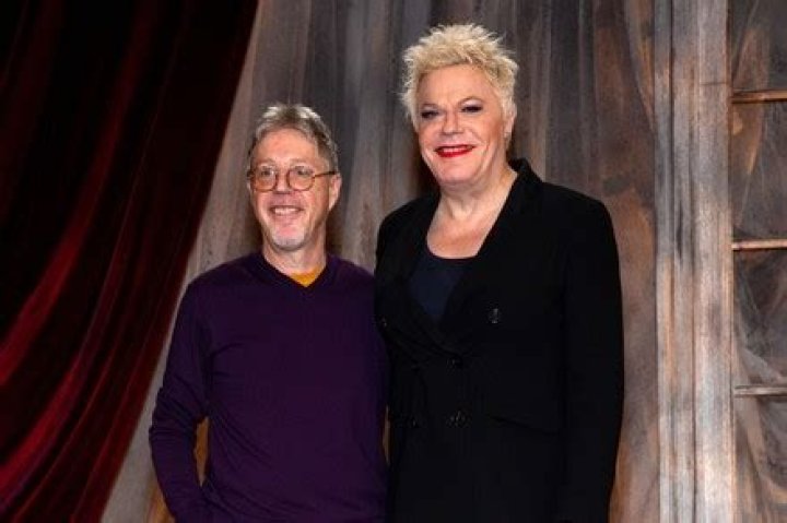 Meet Eddie Izzard Brother Mark Izzard – All About His Personal Life And Family