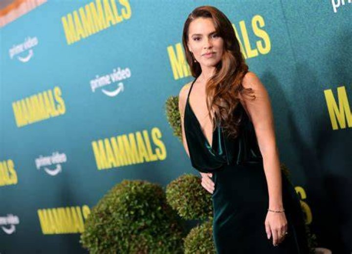 Melia Kreiling Height, Weight, Net Worth, Age, Birthday, Wikipedia, Who, Nationality, Biography