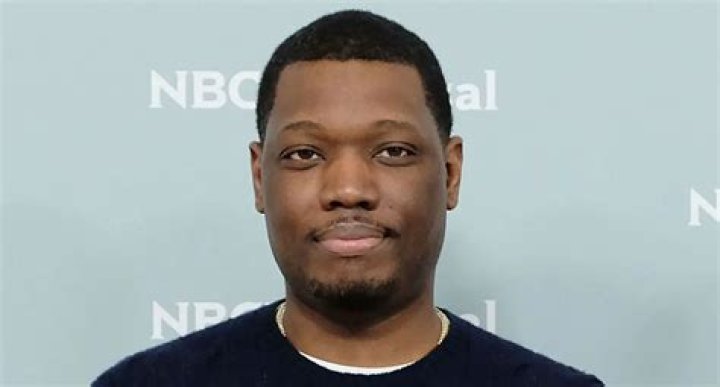 Michael Che Height, Weight, Net Worth, Age, Birthday, Wikipedia, Who, Nationality, Biography