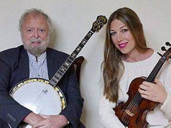 
Mick Moloney Passed Away At 77 As Friends & Family Pay Tribute to Traditional Irish Musician 
