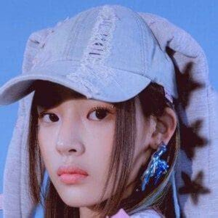 Minji (Pop Singer) - Age, Family, Bio