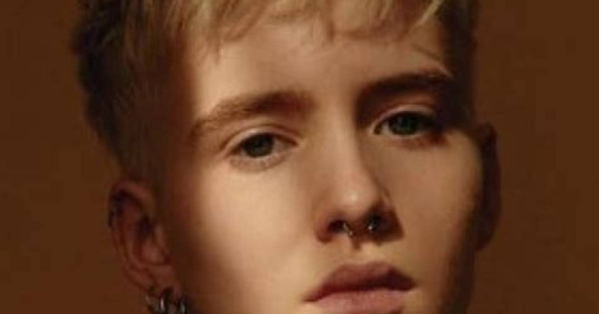 Morgan Davies Biography - Blogsia