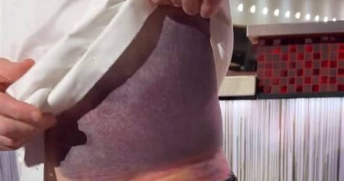 Muscular Gordon Ramsay Gets Fans Hot Under the Collar with Topless Photo