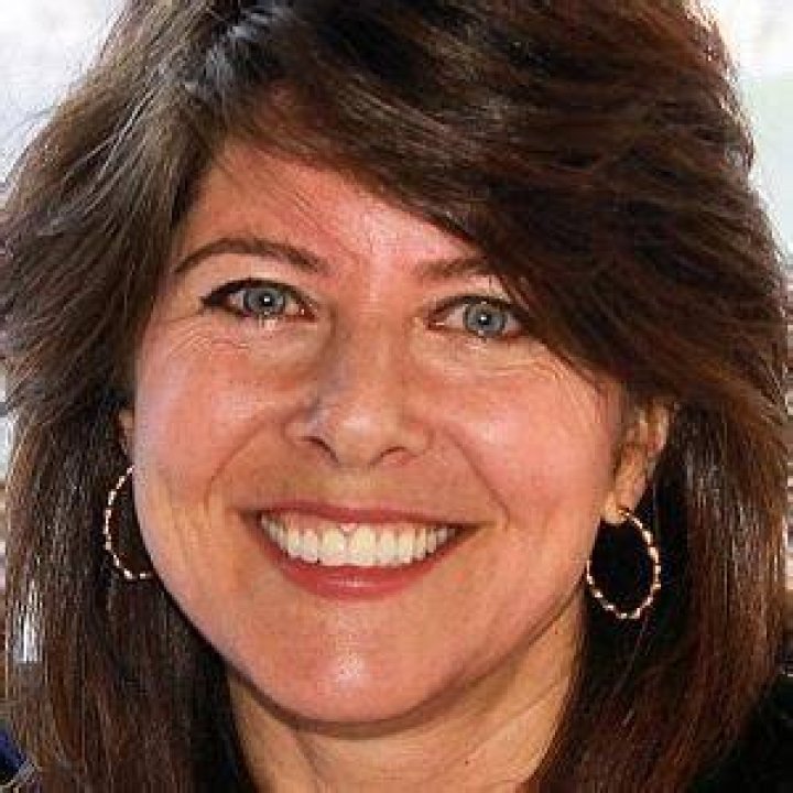 Naomi Wolf - Age, Family, Bio