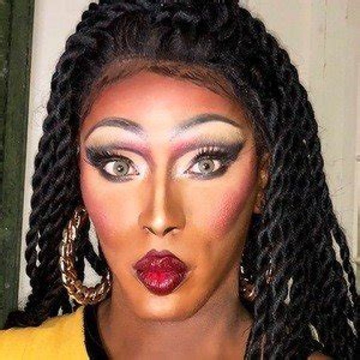 Nina Bo'Nina Brown - Age, Family, Bio