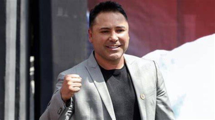 Oscar De La Hoya Height, Weight, Net Worth, Age, Birthday, Wikipedia, Who, Nationality, Biography