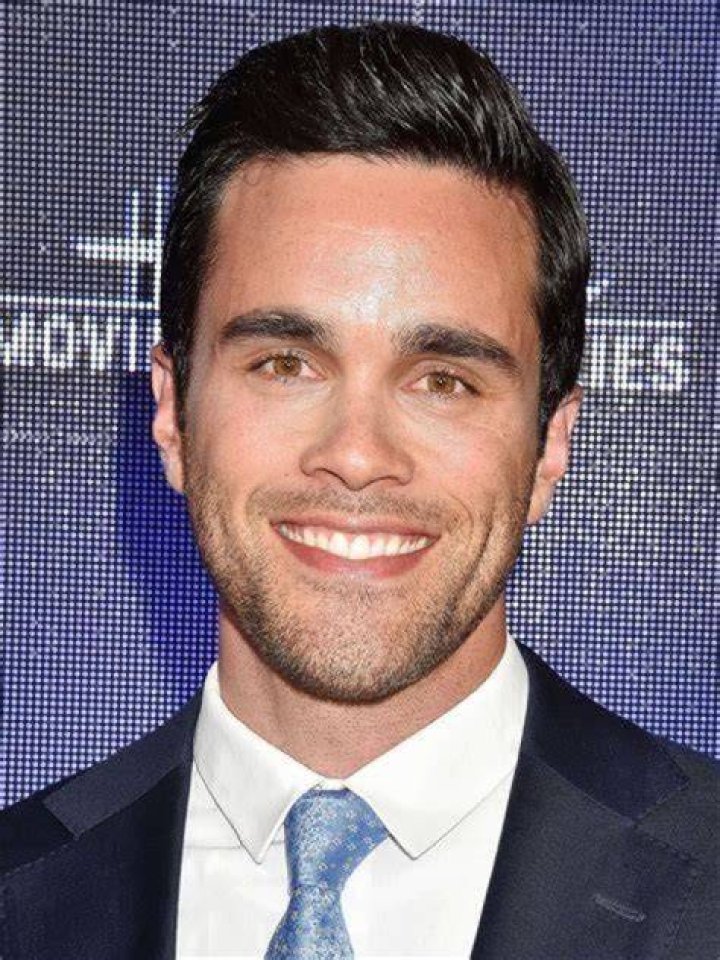 Pablo Cimadevila Álvarez Height, Age, Who, Girlfriend, Biography, Wiki, Net Worth