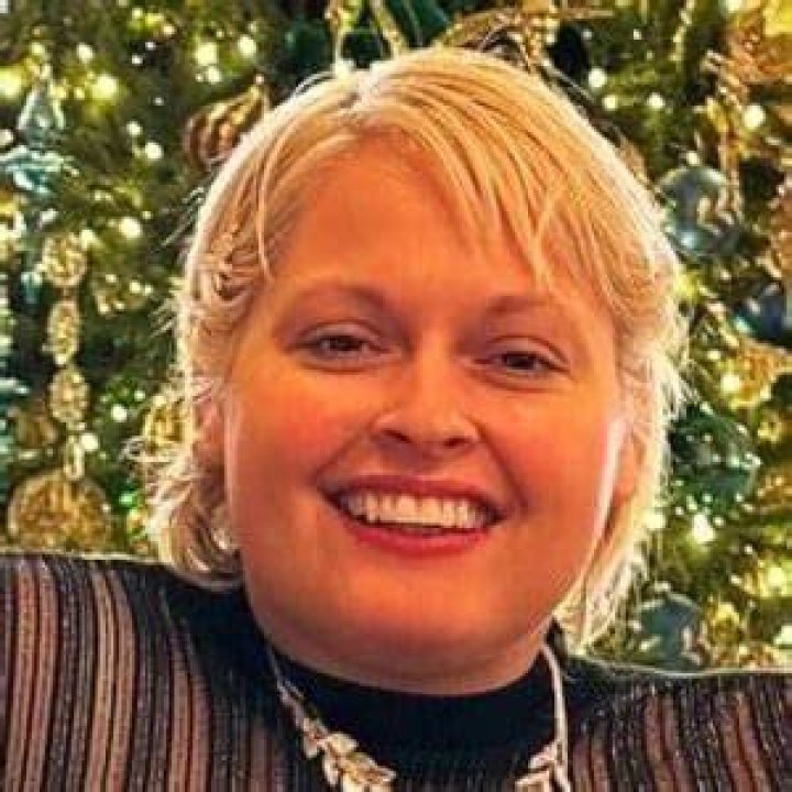 Pearl Cooley Height, Weight, Net Worth, Age, Birthday, Wikipedia, Who, Nationality, Biography