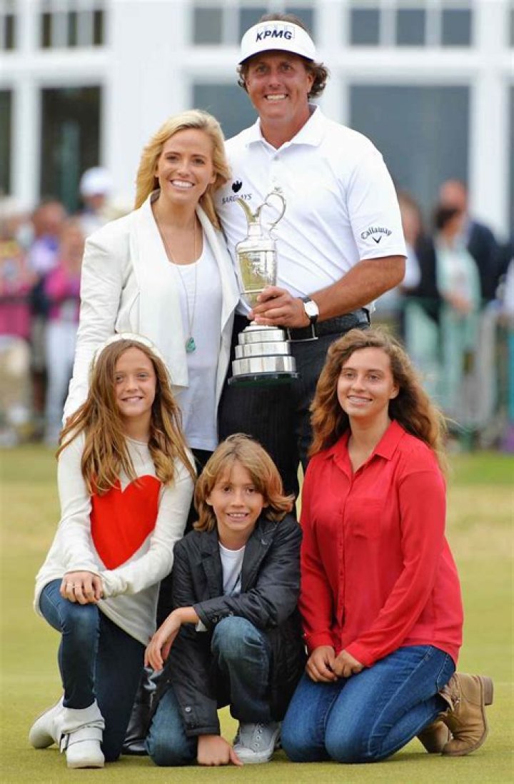 
Phil Mickelson Wife, Amy Mickelson and Kids 