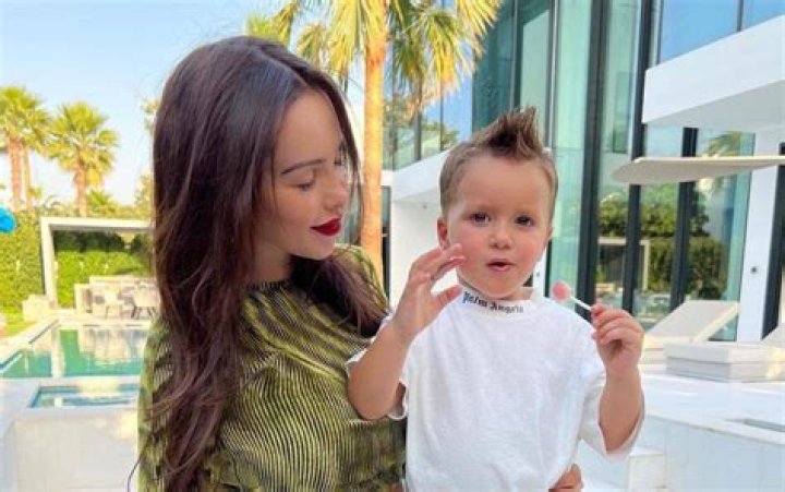 Prenom Fils Amel Bent