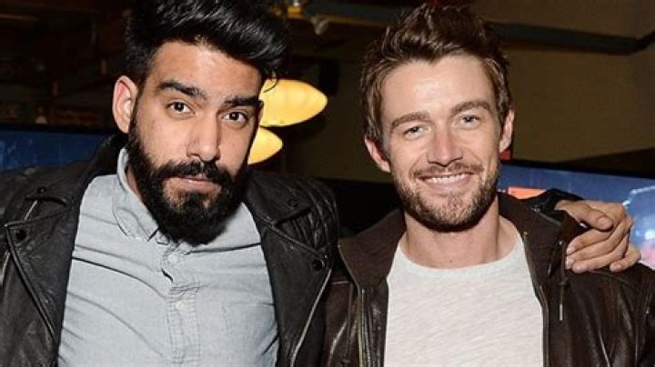 Rahul Kohli Bio, Body Measurements, Height, Girlfriend, Gay