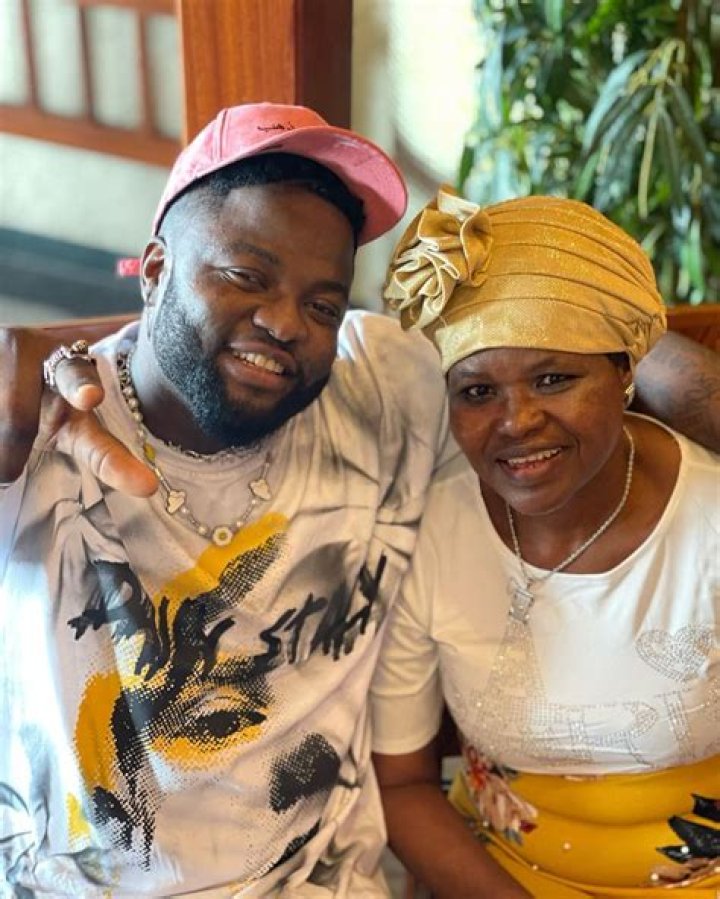 
Raoul John Njeng-njeng Has Distastefully Reacted To A Post Made By His Wife On Social Media About The Death Of His Mother 