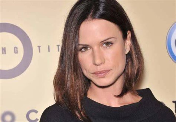 Rhona Mitra - Age, Family, Bio