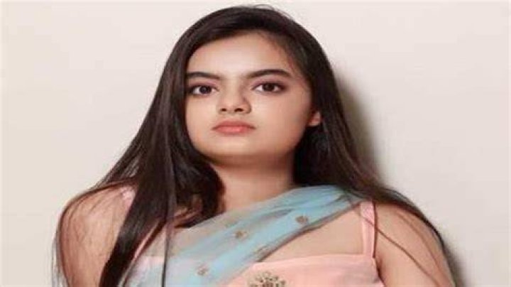 Ruhanika Dhawan Height, Weight, Net Worth, Age, Birthday, Wikipedia, Who, Instagram, Biography