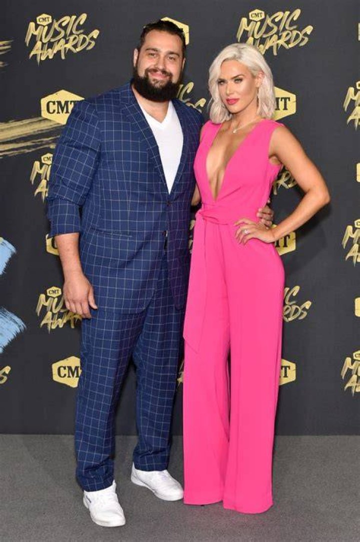 
Rusev Height, Weight, Net Worth, Age, Birthday, Wikipedia, Who, Nationality, Biography 