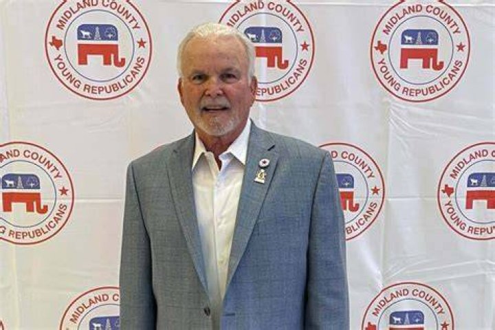 
Sarge Summers Texas Lubbock Railroad Candidate Was In A Car Crash 