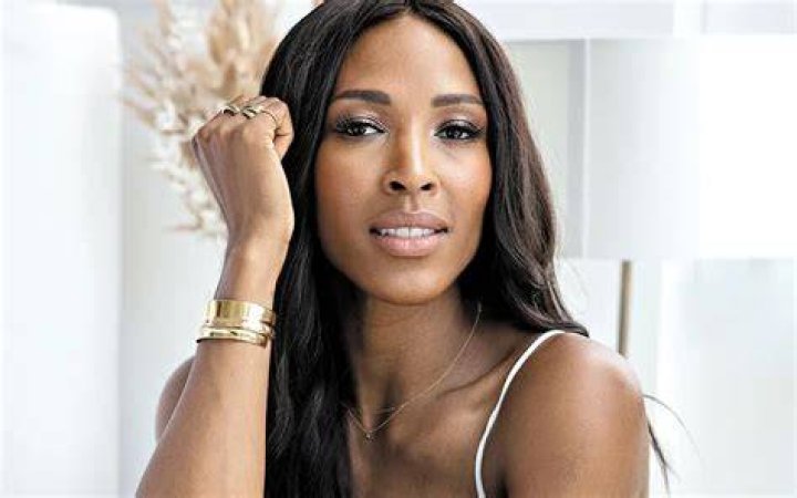 Sasha Exeter Height, Age, Boyfriend, Biography, Wiki, Net Worth