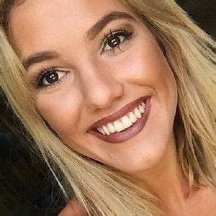 Shania Perrett - Age, Family, Bio