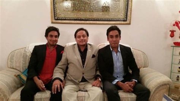 Shashi Tharoor - Age, Family, Bio