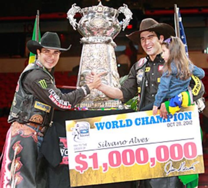 Silvano Alves - Age, Family, Bio
