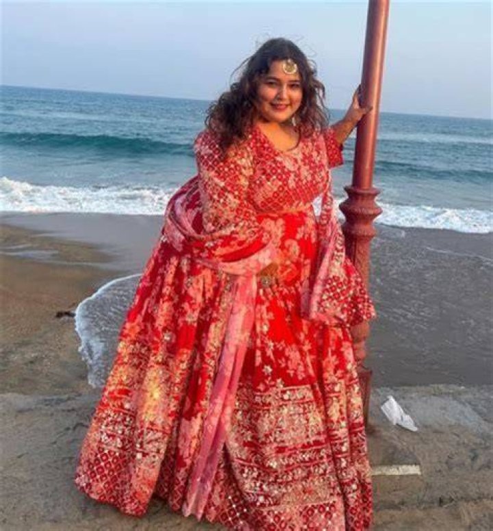 
Smita Deo Height, Weight, Net Worth, Age, Birthday, Wikipedia, Who, Nationality, Biography 