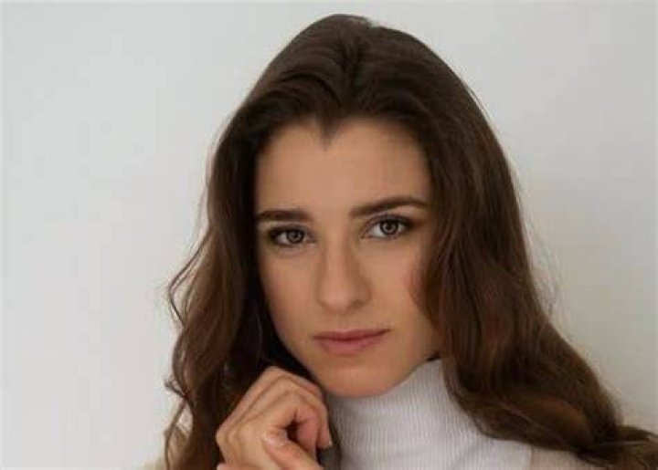 Stella Stegmann - Age, Family, Bio