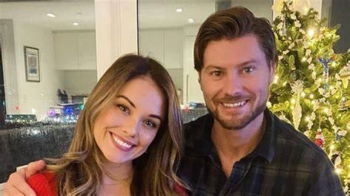 
Stephanie Bennett Flaunts Her Love Towards Her Husband Sebastian Stewart On Instagram 
