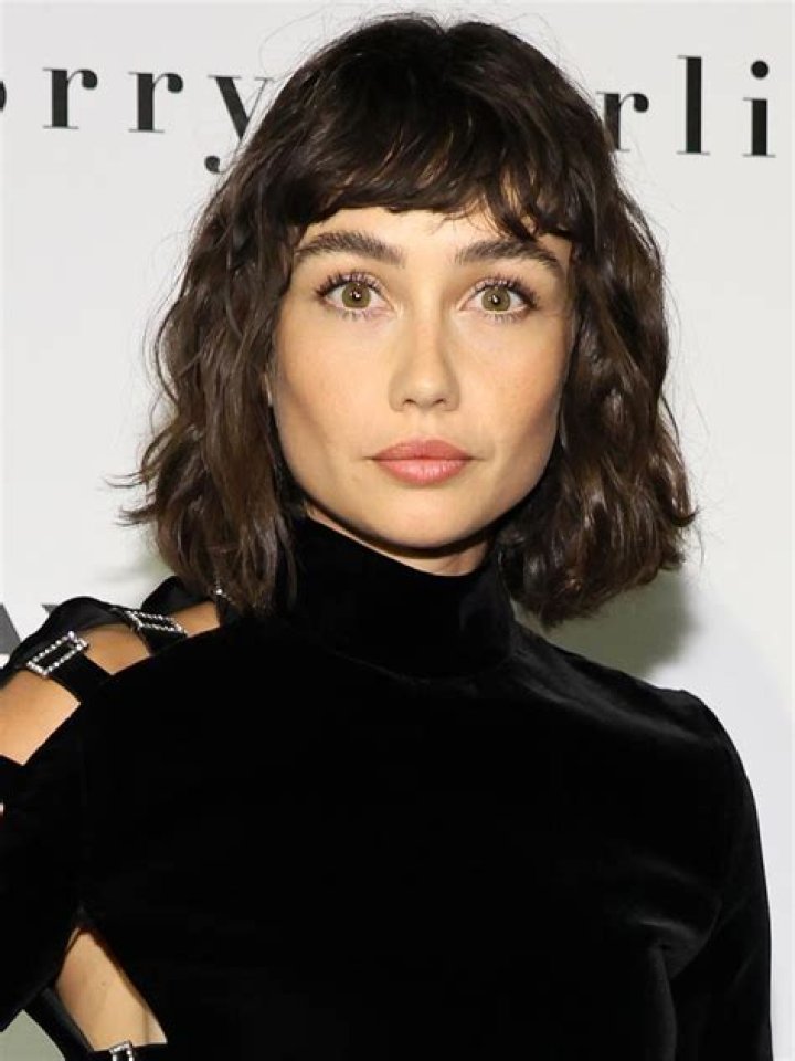 Sydney Chandler Wikipedia Bio – 5 Fast Facts About The Actress